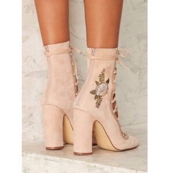 Chinese Laundry Sylvia Suede Booties block heels - Picture 4 of 4